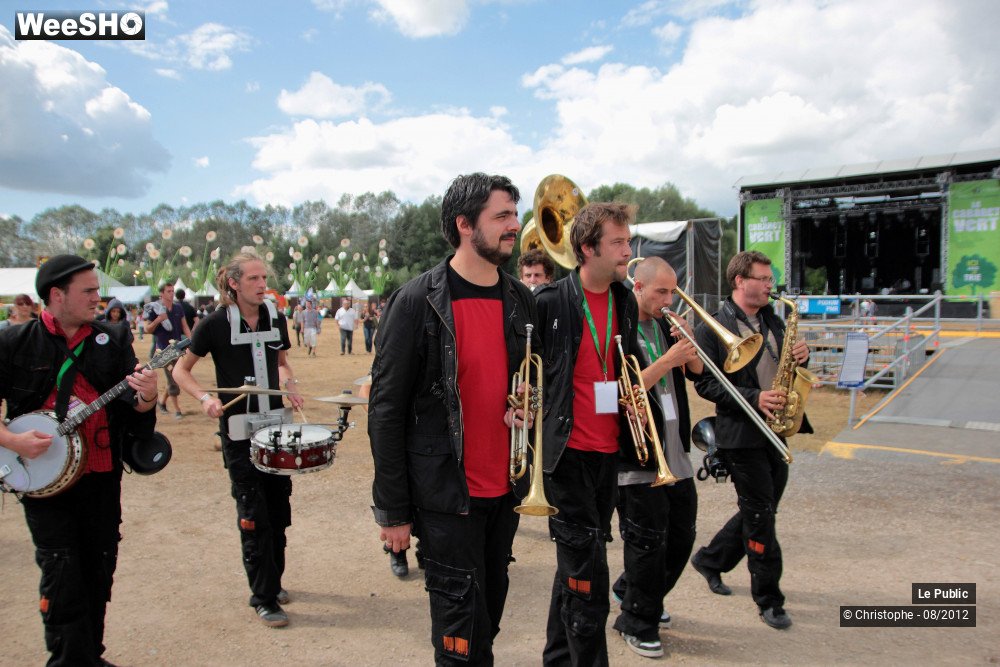 28/50 photos du spectacle Cabaret Vert 2012 ambiance - 2/3