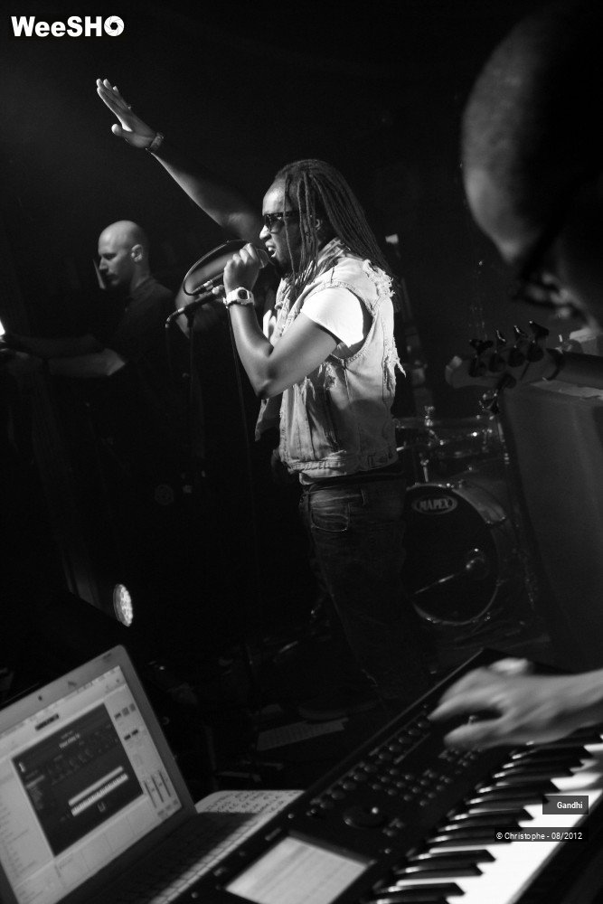 14/18 photos du spectacle Gandhi