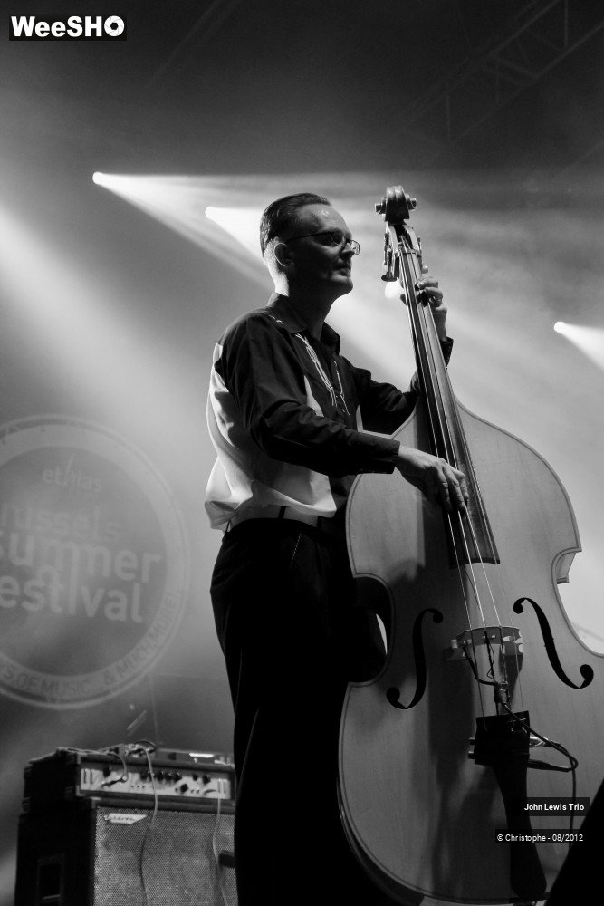 7/10 photos du spectacle John Lewis Trio