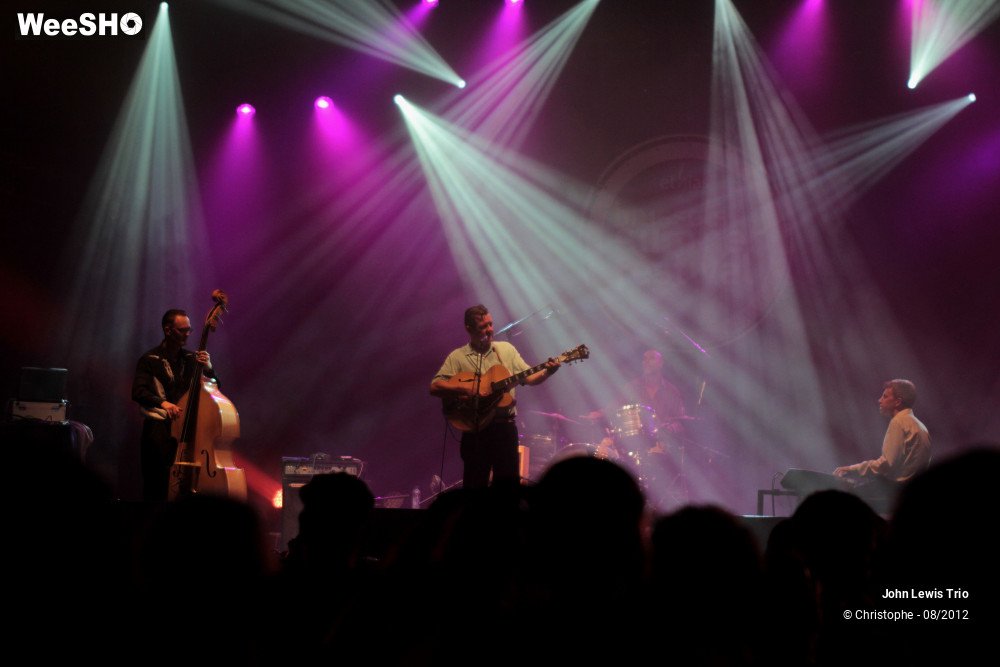 10/10 photos du spectacle John Lewis Trio