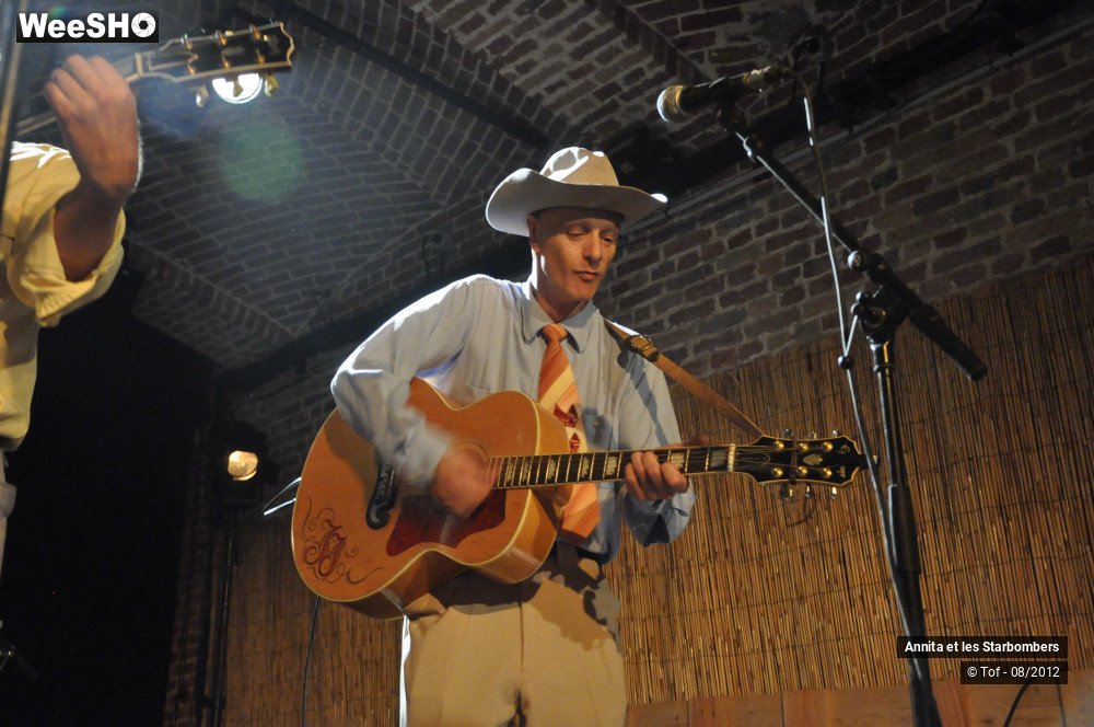 4/22 photos du spectacle Annita et les Starbombers 