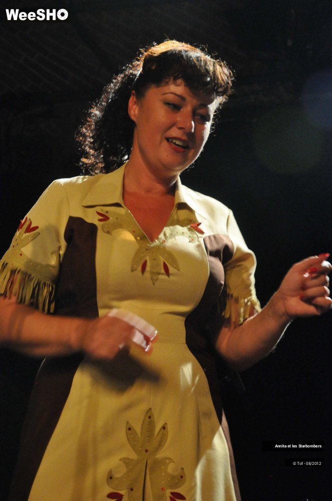 11/22 photos du spectacle Annita et les Starbombers 