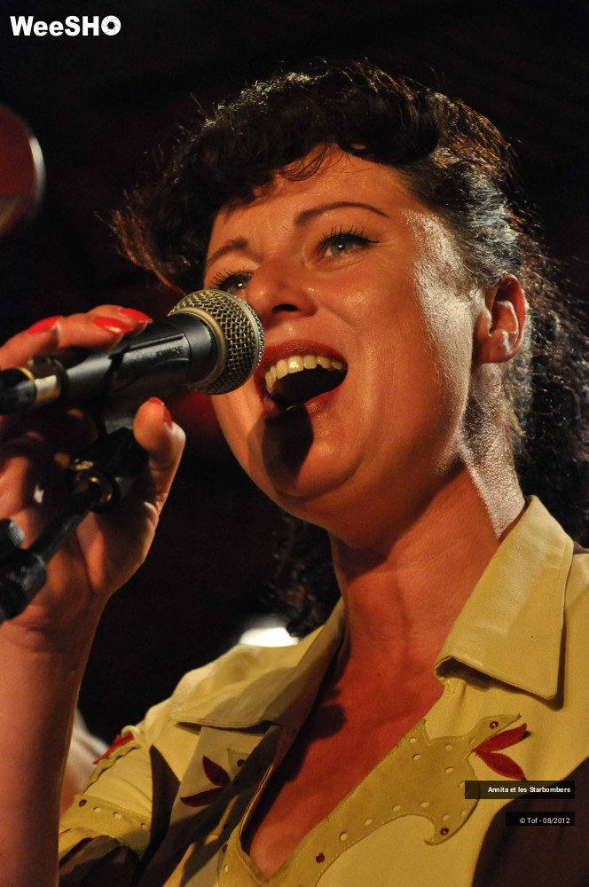18/22 photos du spectacle Annita et les Starbombers 