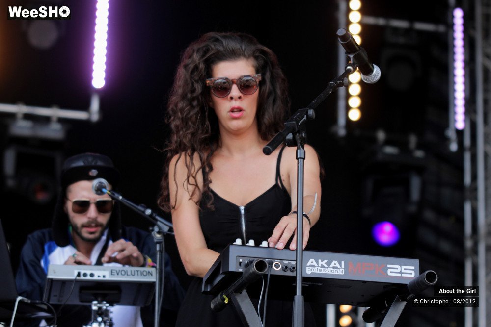 11/40 photos du spectacle About the Girl