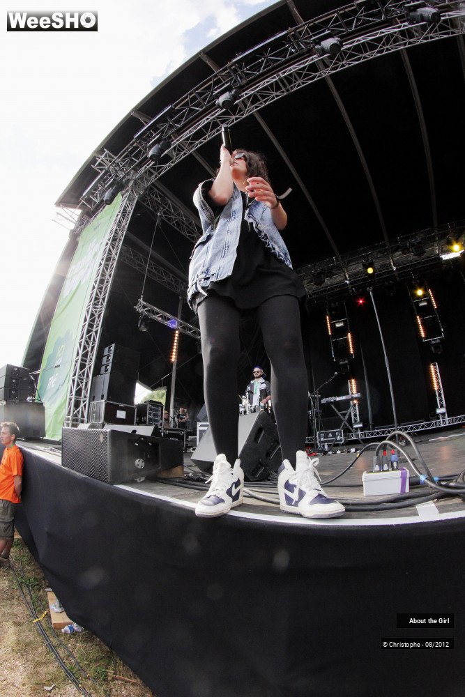 29/40 photos du spectacle About the Girl