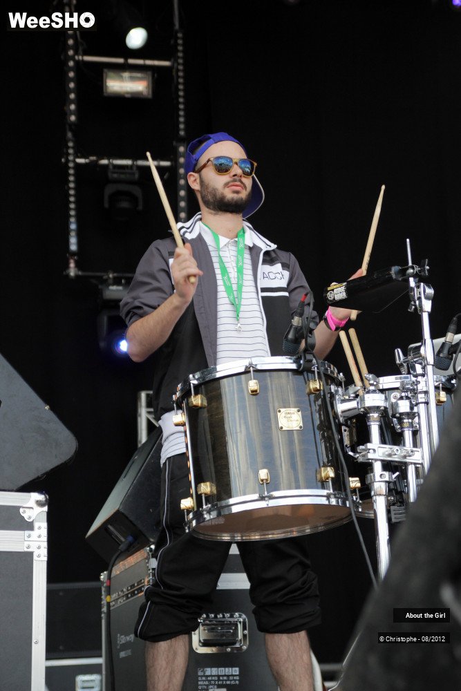 33/40 photos du spectacle About the Girl