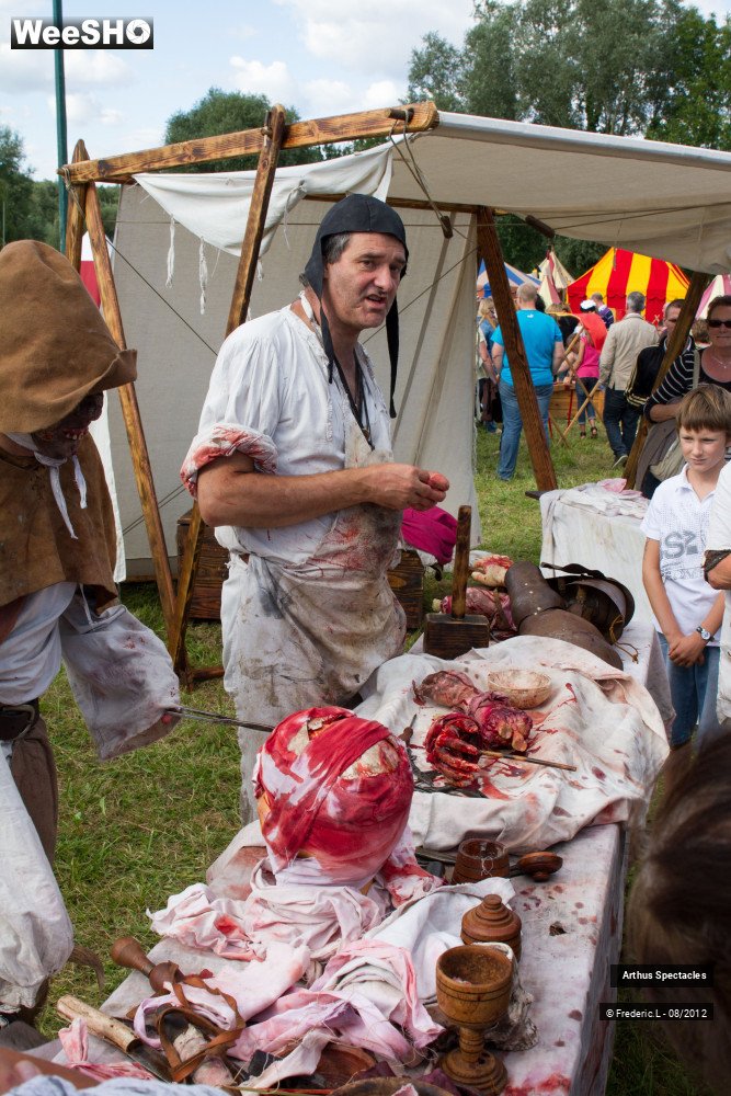 6/9 photos du spectacle Arthus Spectacles