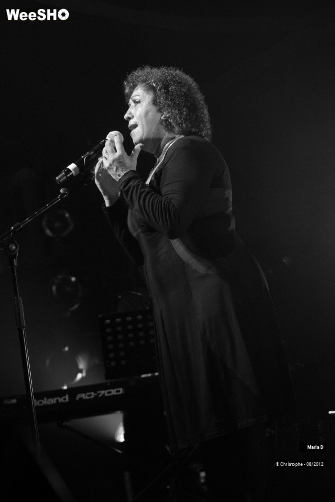 18/21 photos du spectacle Maria D (Tribute to Piaf)
