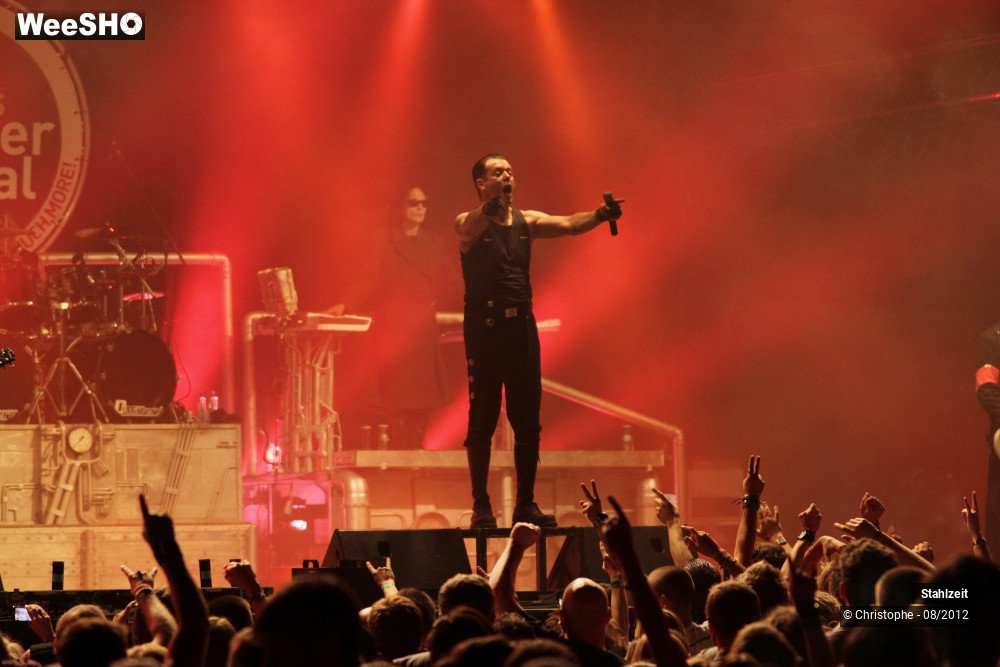 2/19 photos du spectacle Stahlzeit