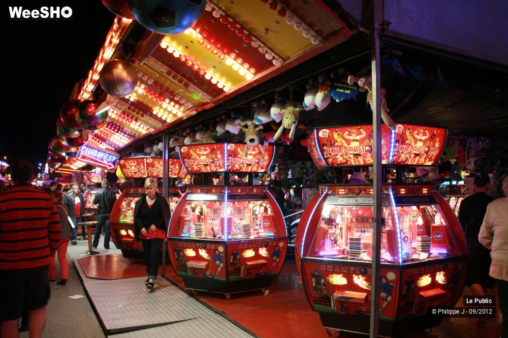5/38 photos du spectacle Foire aux manèges 2012 Ambiance