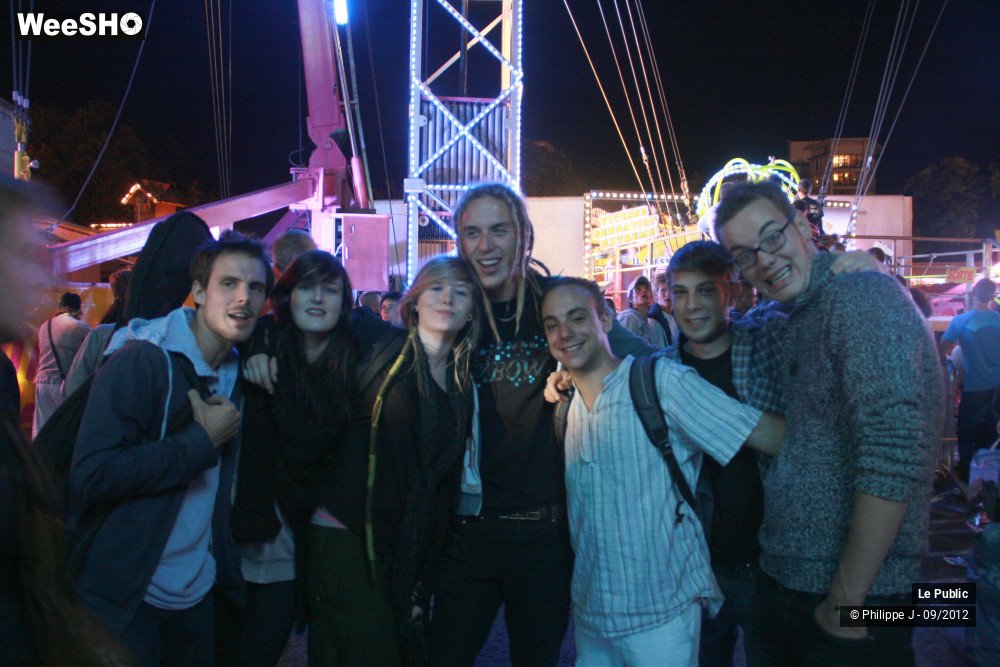 11/38 photos du spectacle Foire aux manèges 2012 Ambiance