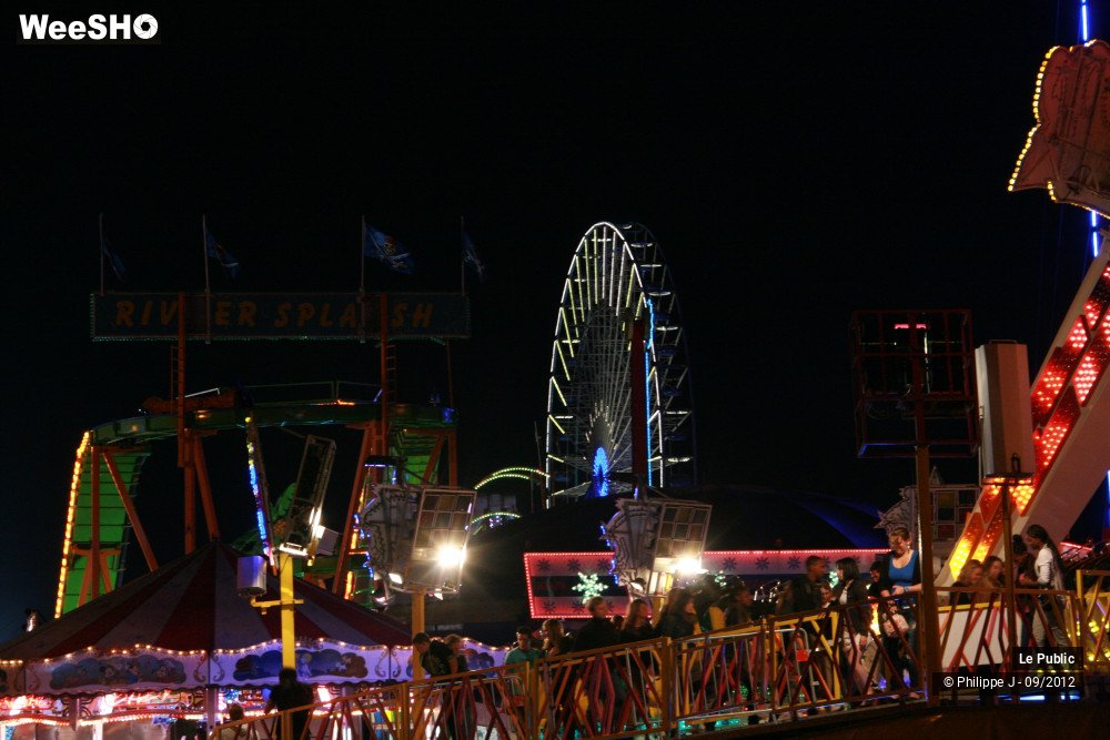 26/38 photos du spectacle Foire aux manèges 2012 Ambiance
