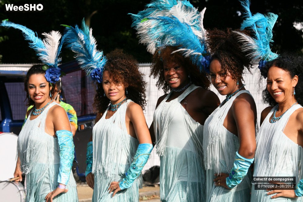 16/31 photos du spectacle Fiesta Latina