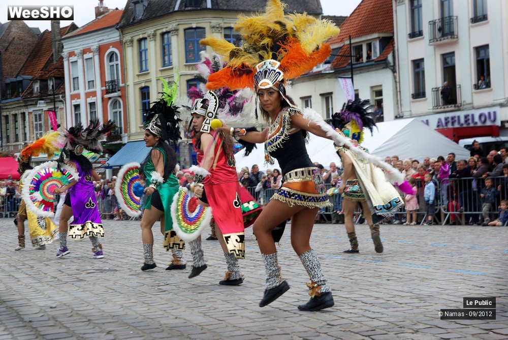 14/34 photos du spectacle Fête de l'Andouille Ambiance
