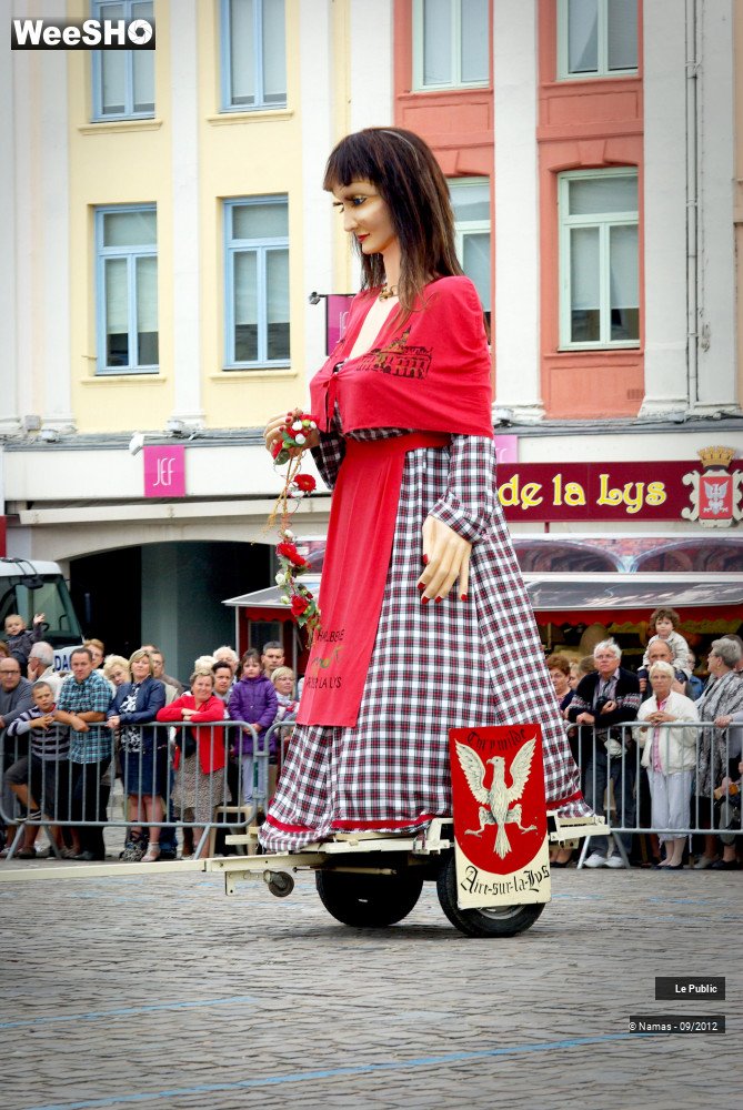 32/34 photos du spectacle Fête de l'Andouille Ambiance