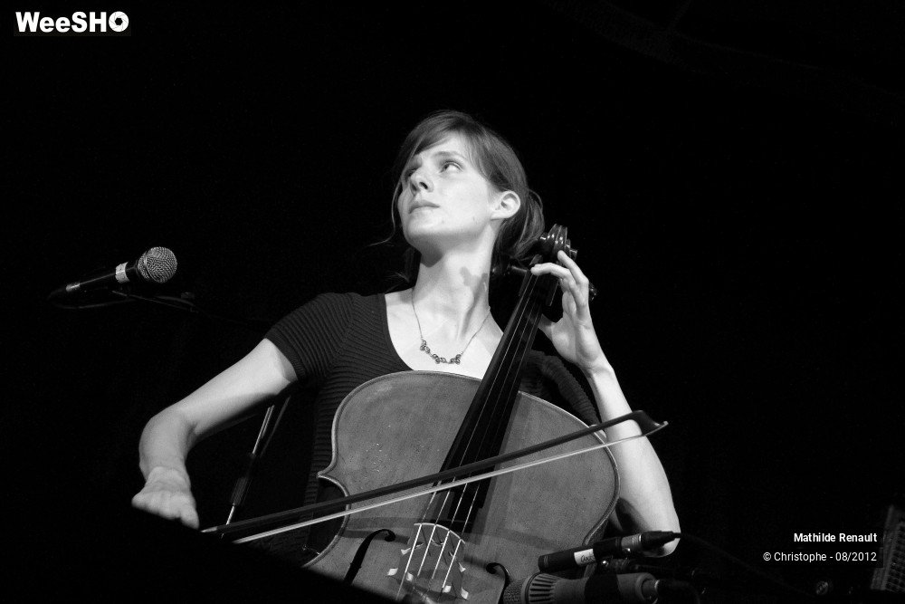 6/22 photos du spectacle Mathilde Renault