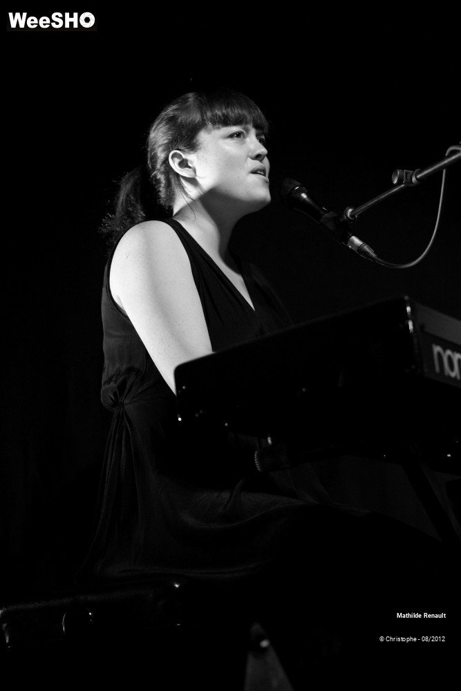21/22 photos du spectacle Mathilde Renault