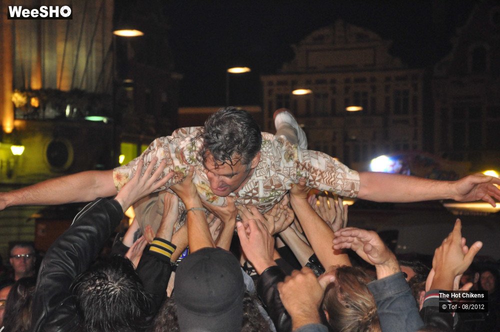 14/32 photos du spectacle The Hot Chikens 