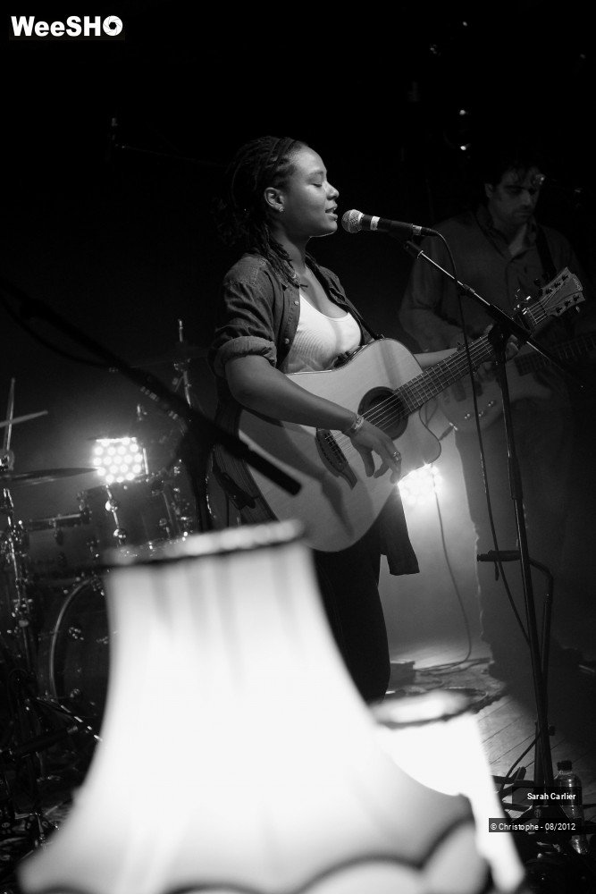 20/22 photos du spectacle Sarah Carlier