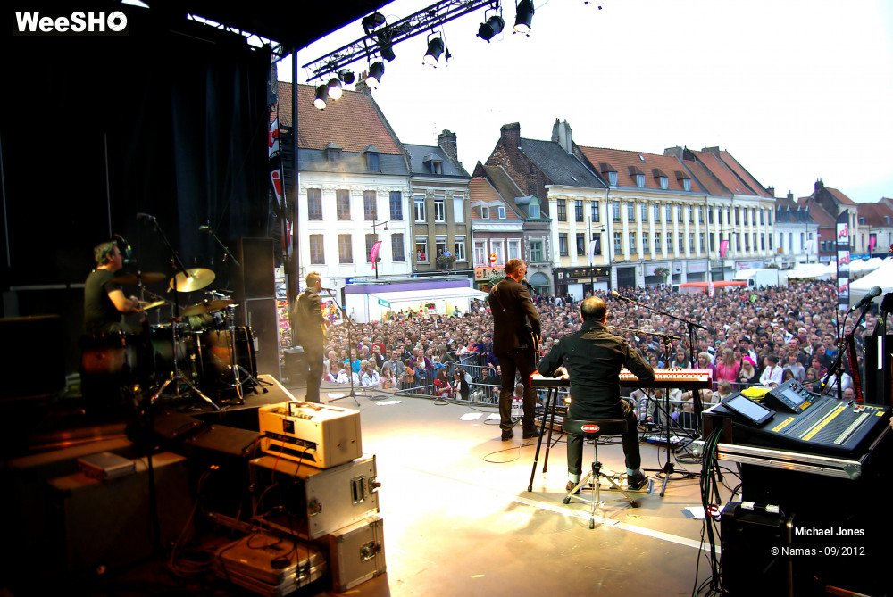 8/34 photos du spectacle Michael Jones