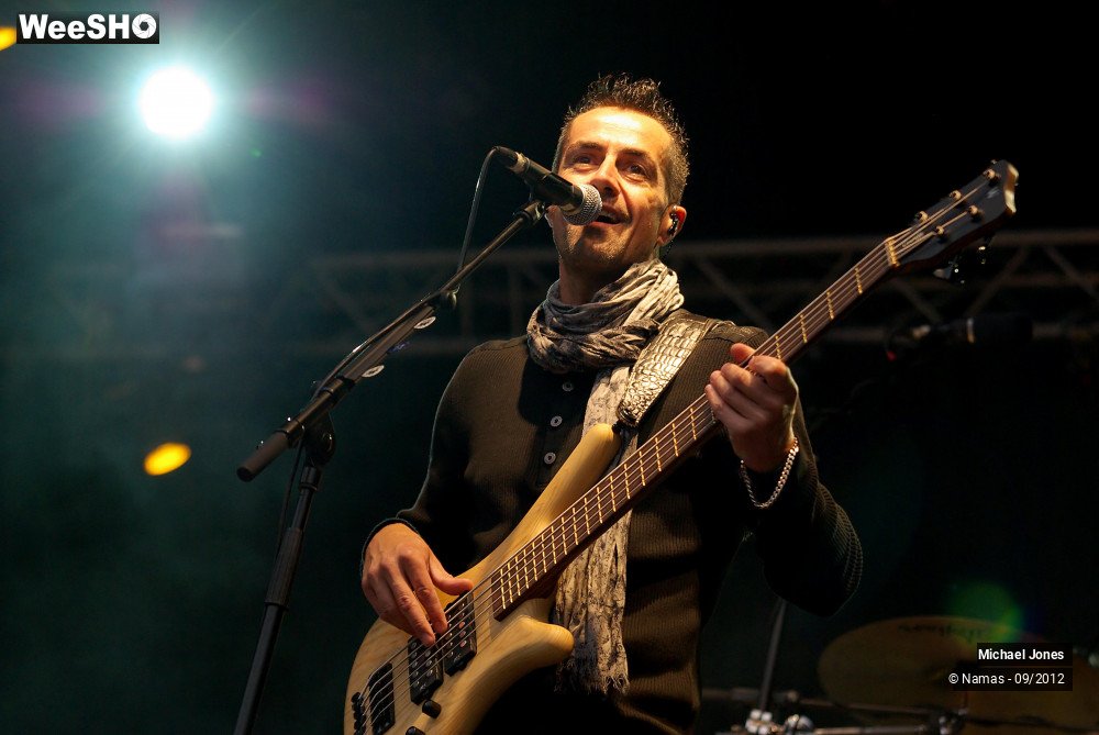 16/34 photos du spectacle Michael Jones