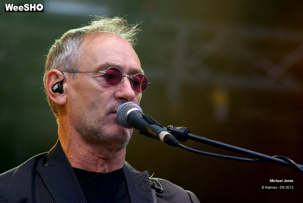 19/34 photos du spectacle Michael Jones