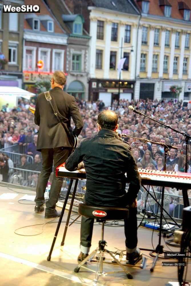 32/34 photos du spectacle Michael Jones