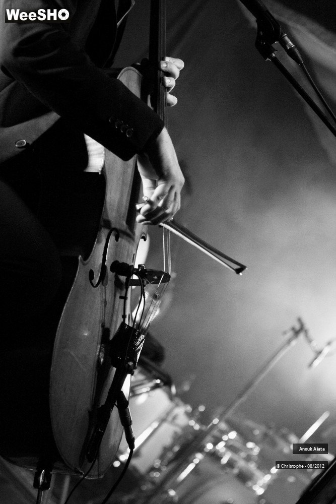 19/21 photos du spectacle Anouk Aiata