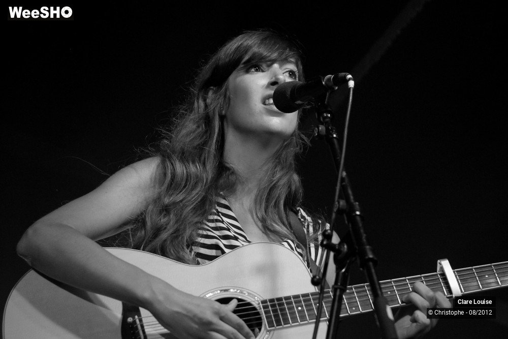 8/33 photos du spectacle Clare Louise