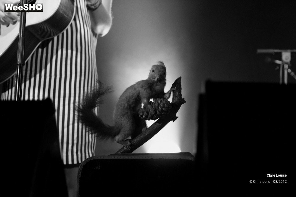 9/33 photos du spectacle Clare Louise
