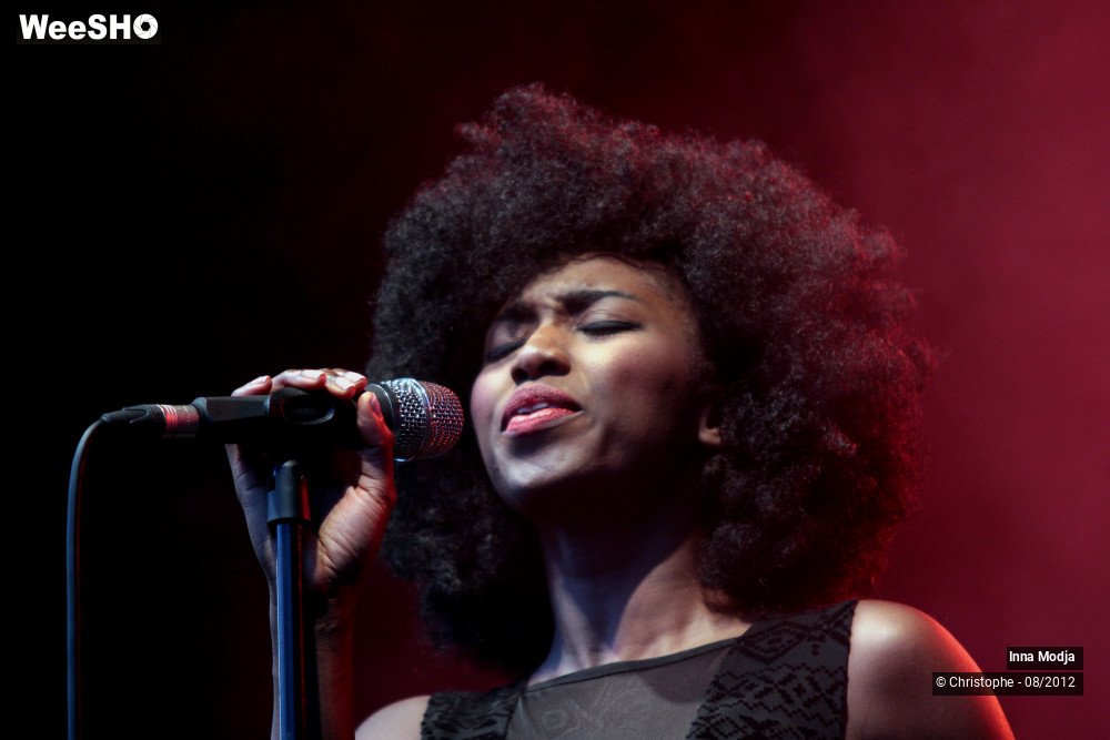 12/29 photos du spectacle Inna Modja