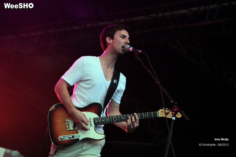 16/29 photos du spectacle Inna Modja