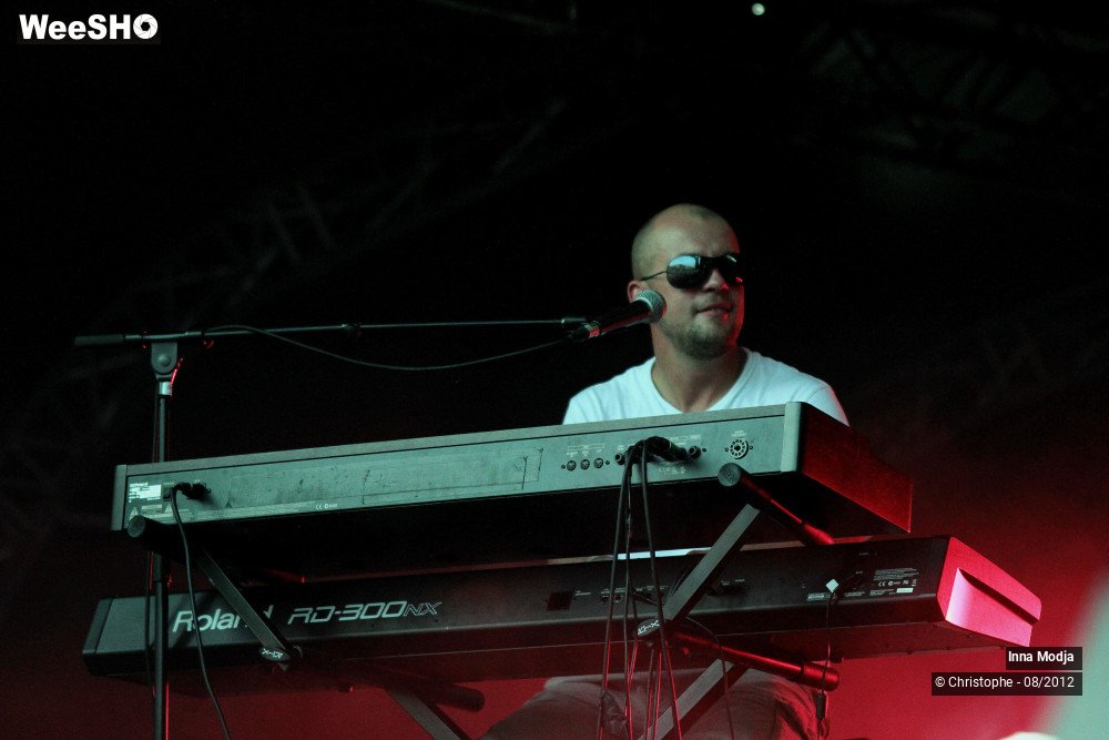 17/29 photos du spectacle Inna Modja