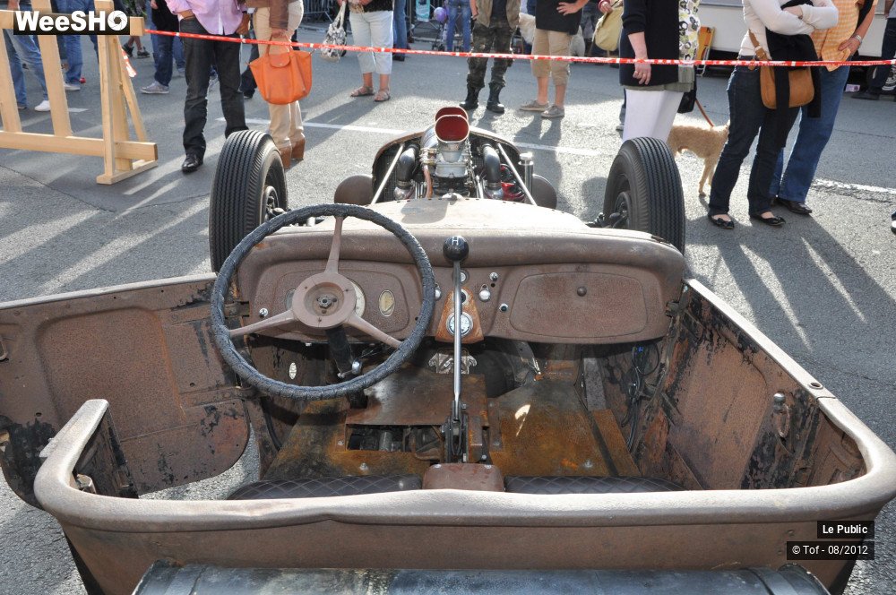 8/24 photos du spectacle US cars & bikes  