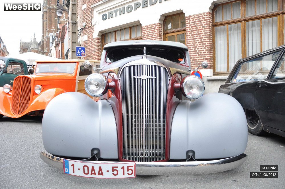 12/24 photos du spectacle US cars & bikes  