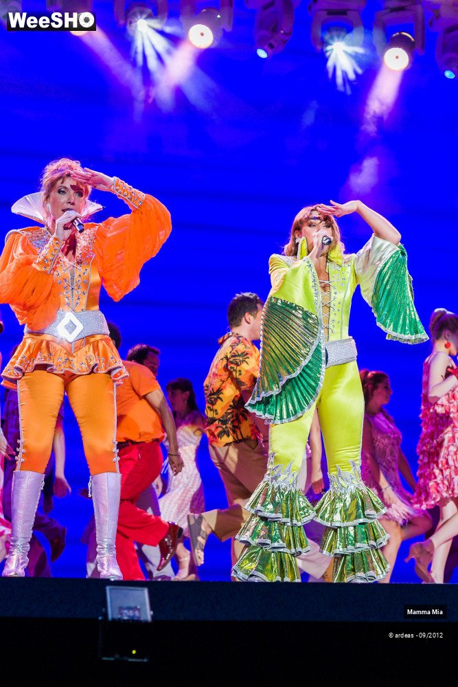20/40 photos du spectacle Mamma Mia