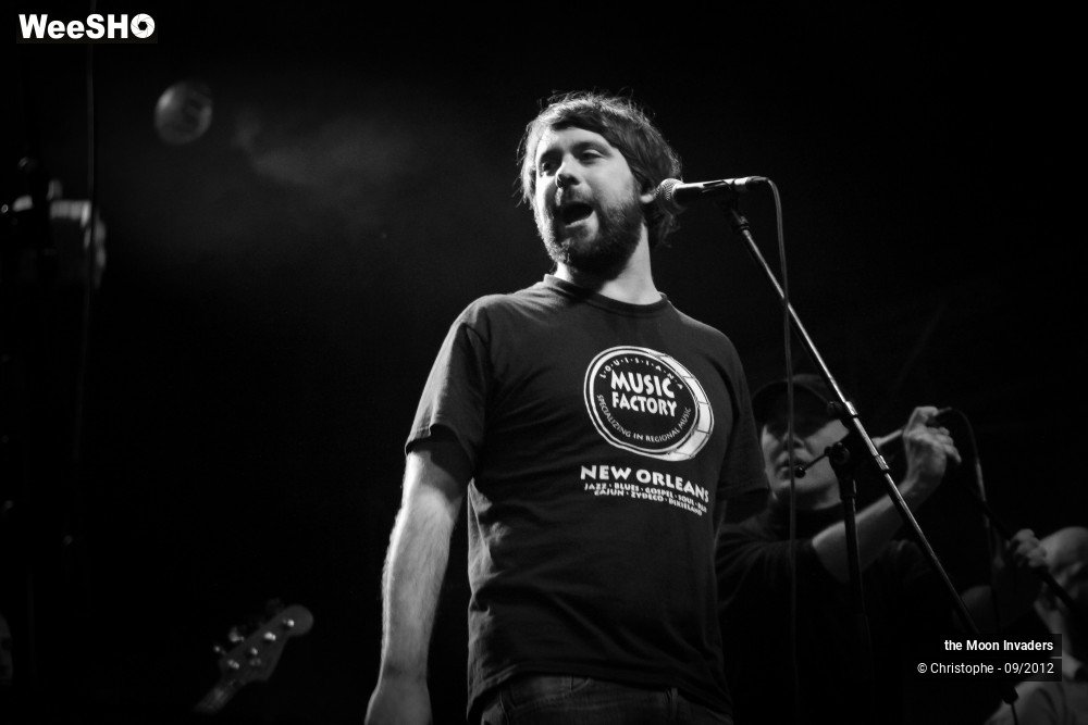 8/20 photos du spectacle The Moon Invaders