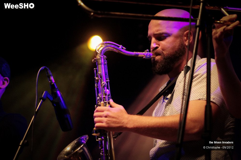 9/20 photos du spectacle The Moon Invaders