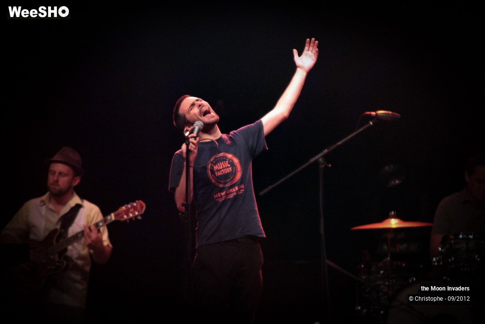 11/20 photos du spectacle The Moon Invaders