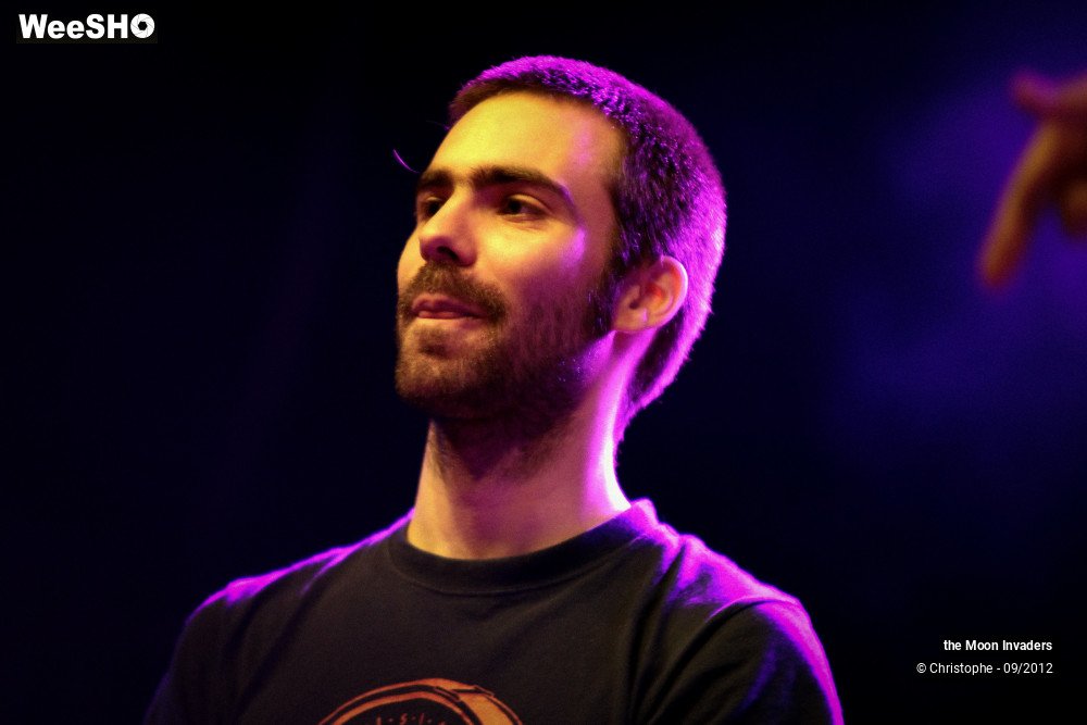 16/20 photos du spectacle The Moon Invaders