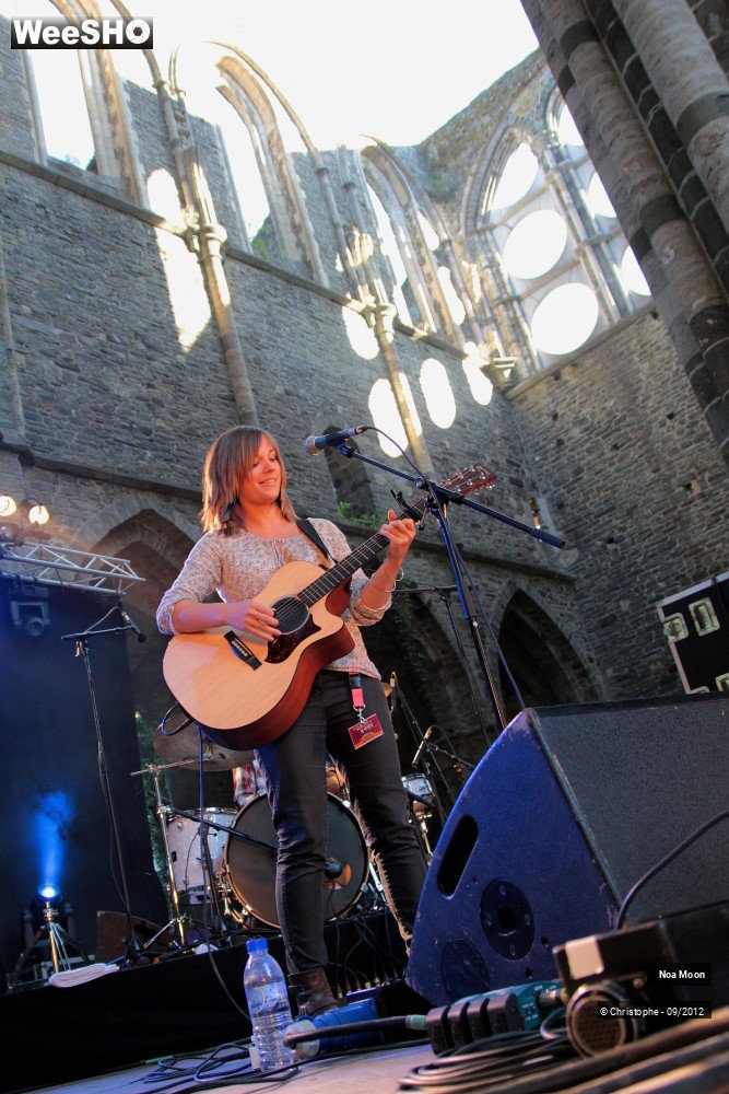 25/28 photos du spectacle Noa Moon