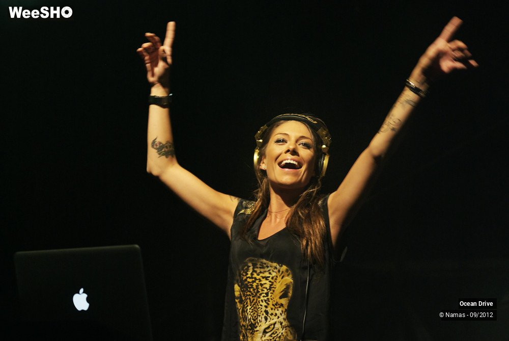 14/42 photos du spectacle Ocean Drive