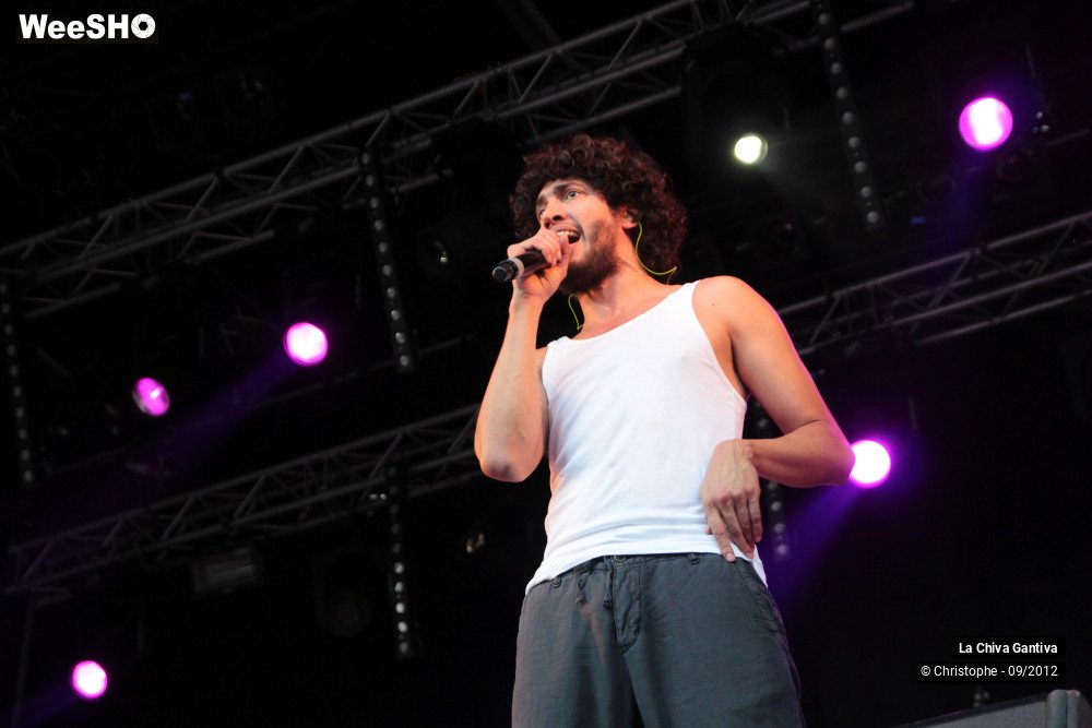 18/33 photos du spectacle La Chiva Gantiva