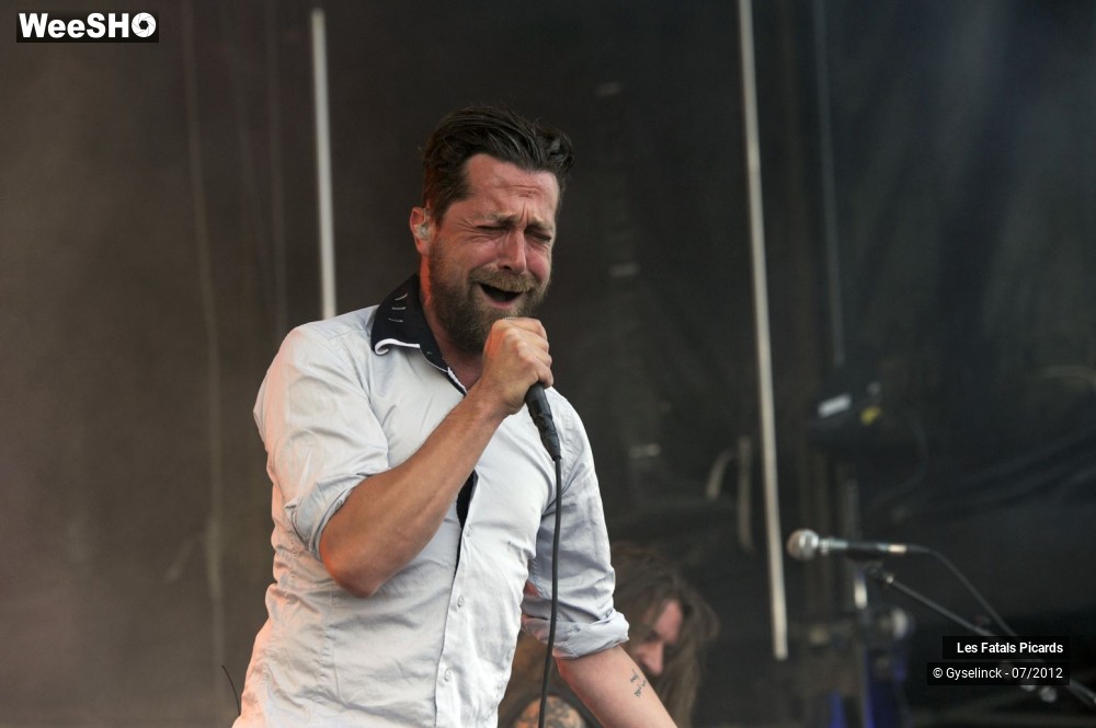 21/21 photos du spectacle Les Fatals Picards