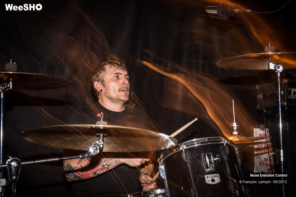 16/35 photos du spectacle Noise Emission Control