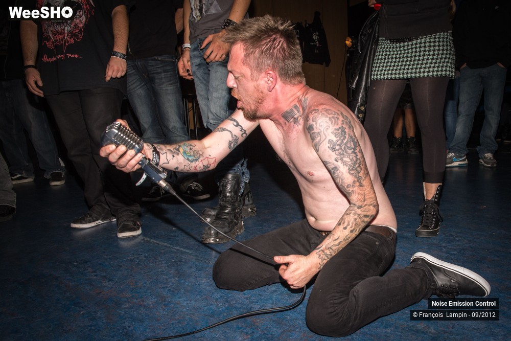 33/35 photos du spectacle Noise Emission Control