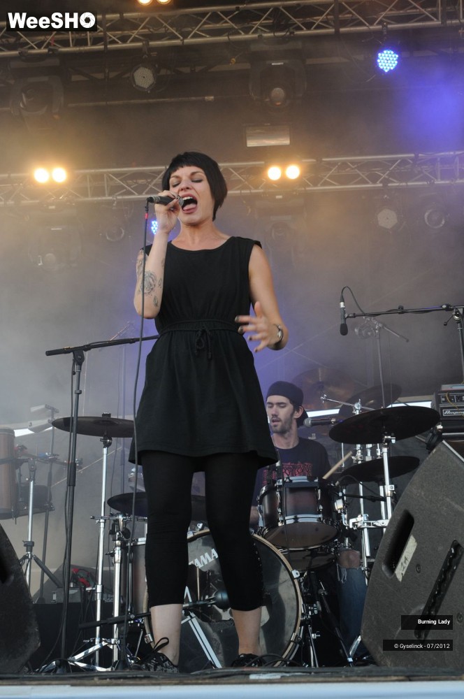 13/31 photos du spectacle Burning Lady