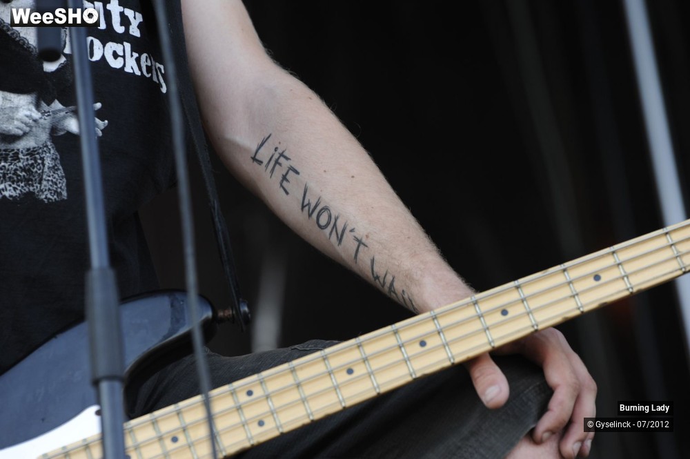 20/31 photos du spectacle Burning Lady