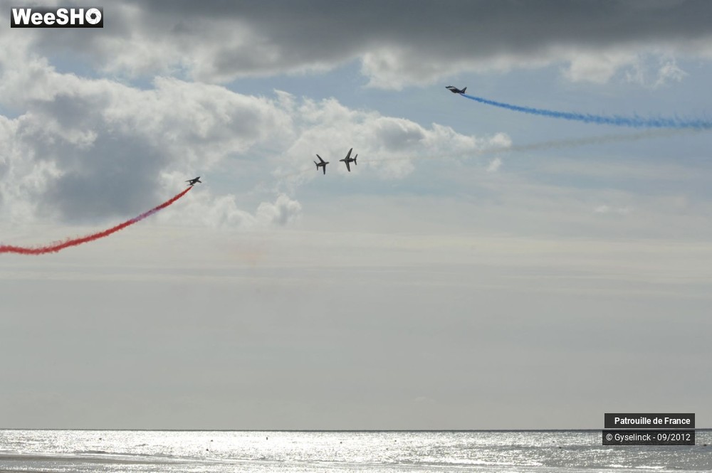 4/33 photos du spectacle Patrouille de France