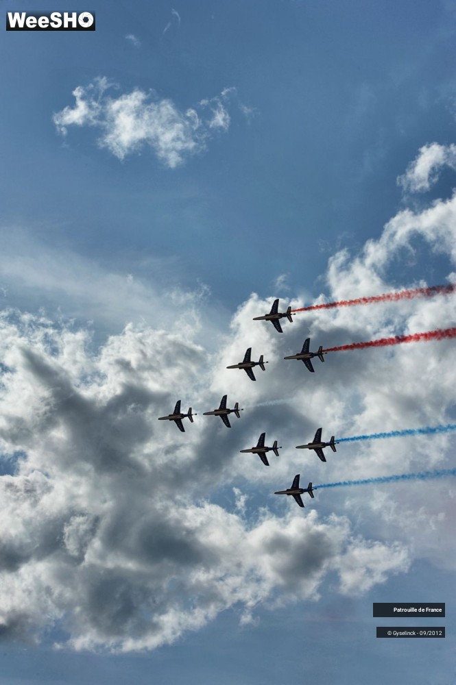 12/33 photos du spectacle Patrouille de France